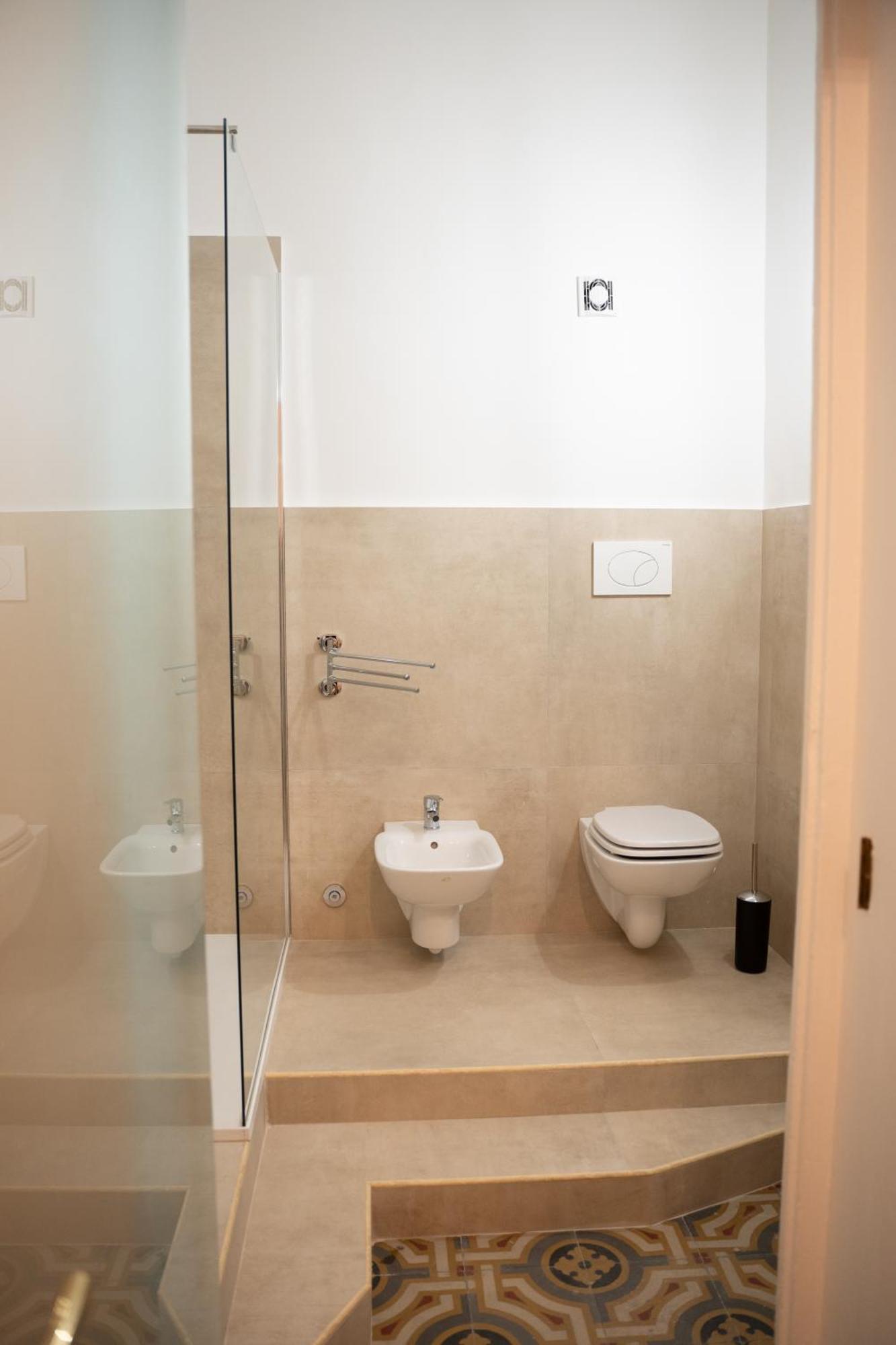 Bed and Breakfast Principe Amedeo 93 Барі Екстер'єр фото